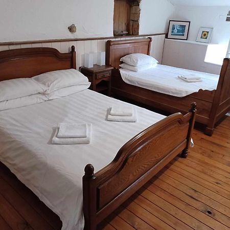 Rustic Cottage With Stunning Swimming Pool Saint-Front  Eksteriør bilde