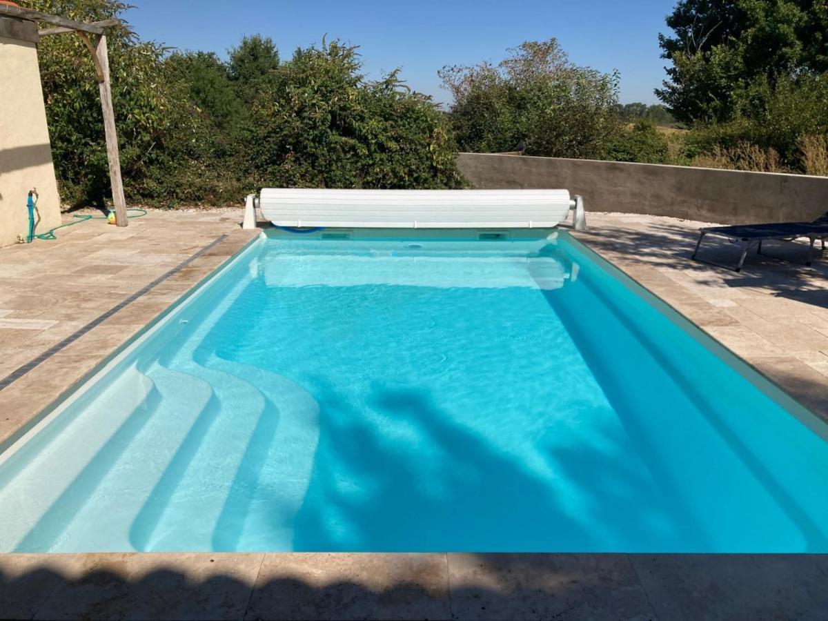 Rustic Cottage With Stunning Swimming Pool Saint-Front  Eksteriør bilde