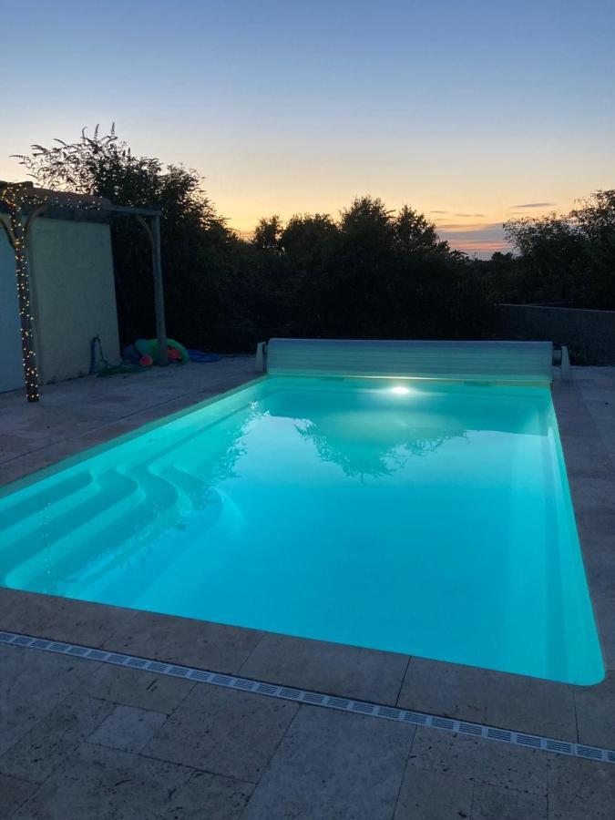 Rustic Cottage With Stunning Swimming Pool Saint-Front  Eksteriør bilde