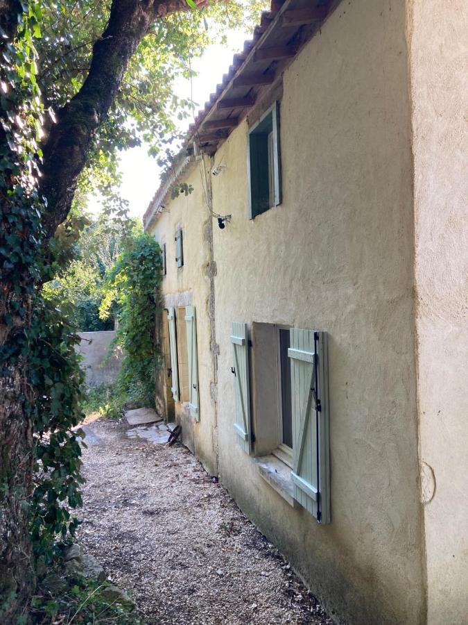 Rustic Cottage With Stunning Swimming Pool Saint-Front  Eksteriør bilde