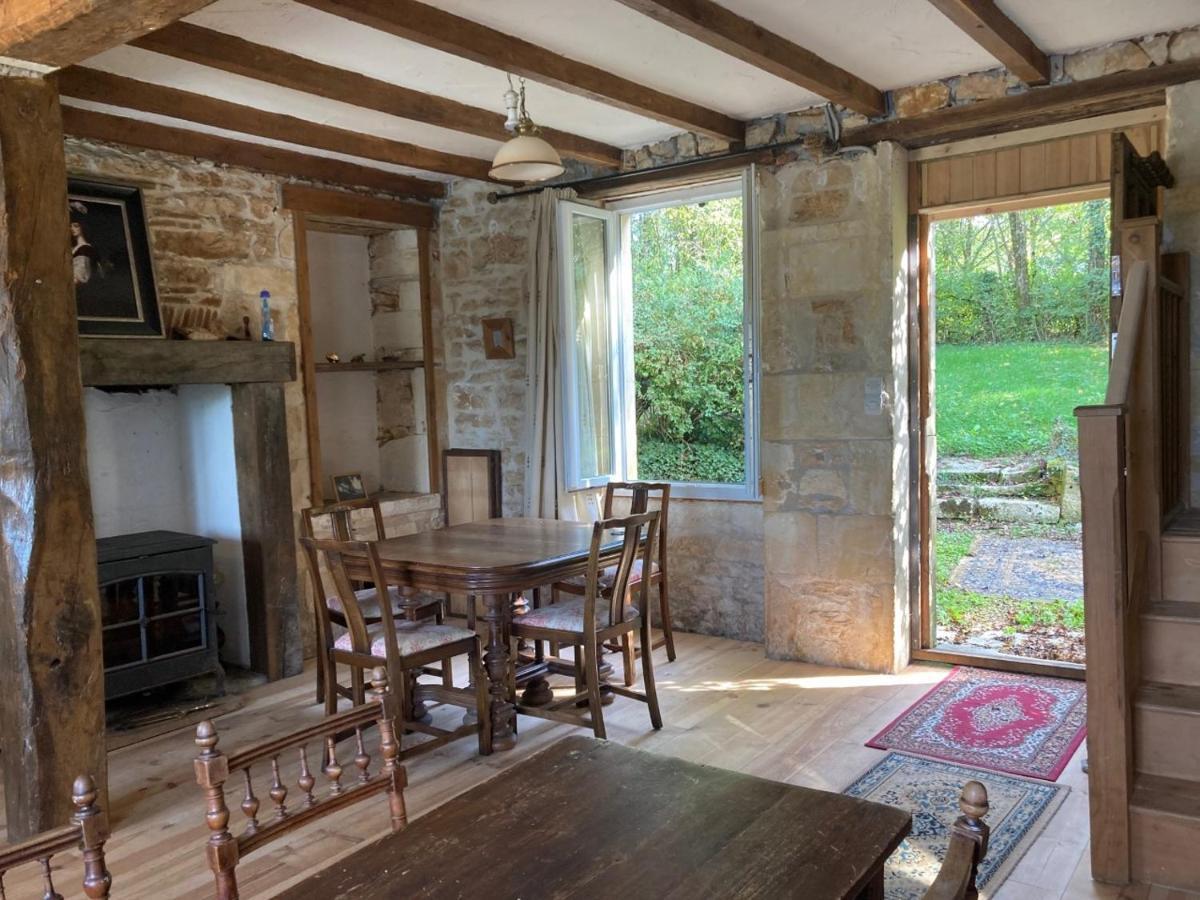 Rustic Cottage With Stunning Swimming Pool Saint-Front  Eksteriør bilde